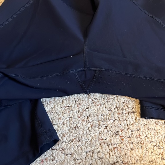 Old navy leggings - Picture 2 of 3